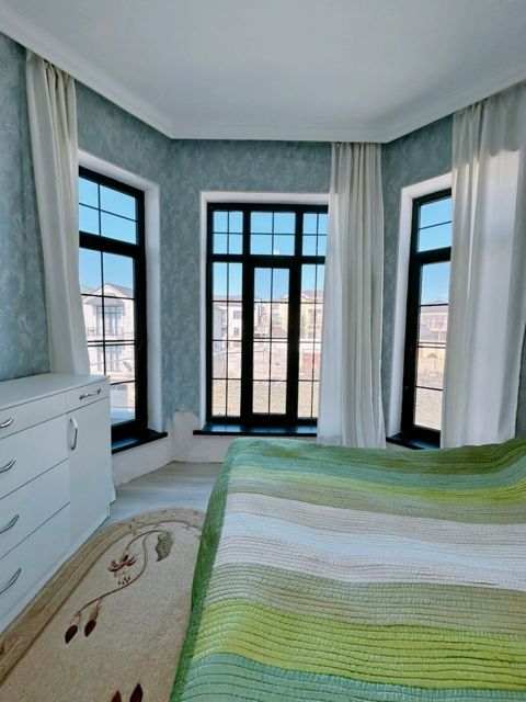 Satılır 4 otaqlı həyət evi/bağ evi 190 m² — Bakı