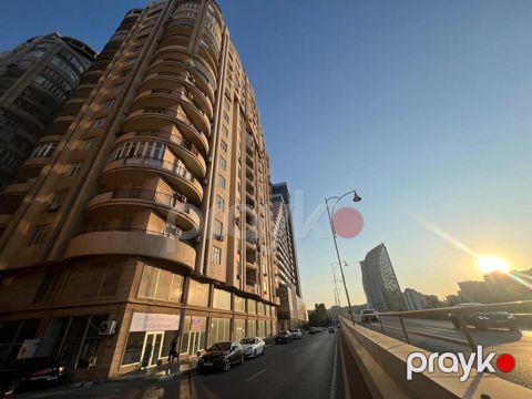 Satılır 4 otaqlı yeni tikili 160 m²