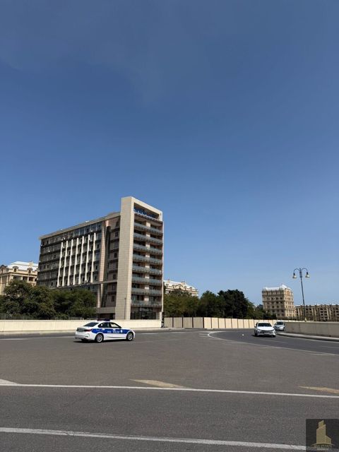 Satılır 2 otaqlı köhnə tikili 47 m² — Bakı