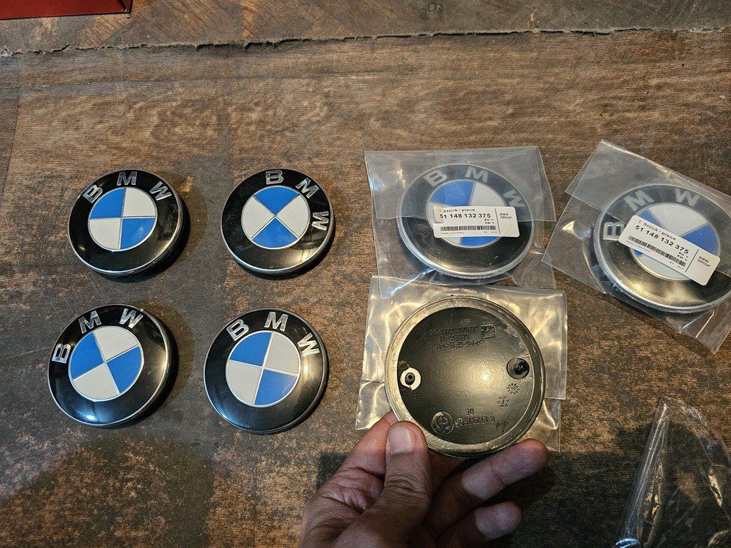 "BMW" disk emblemi — Ehtiyat hissələri və aksesuarlar, Bakı (2)