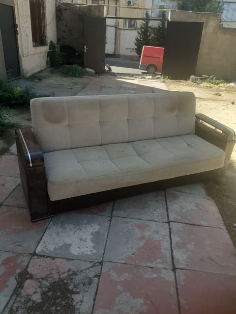 Divanlar — Bakı
