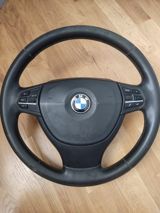 BMW F10 sükanı — Авто