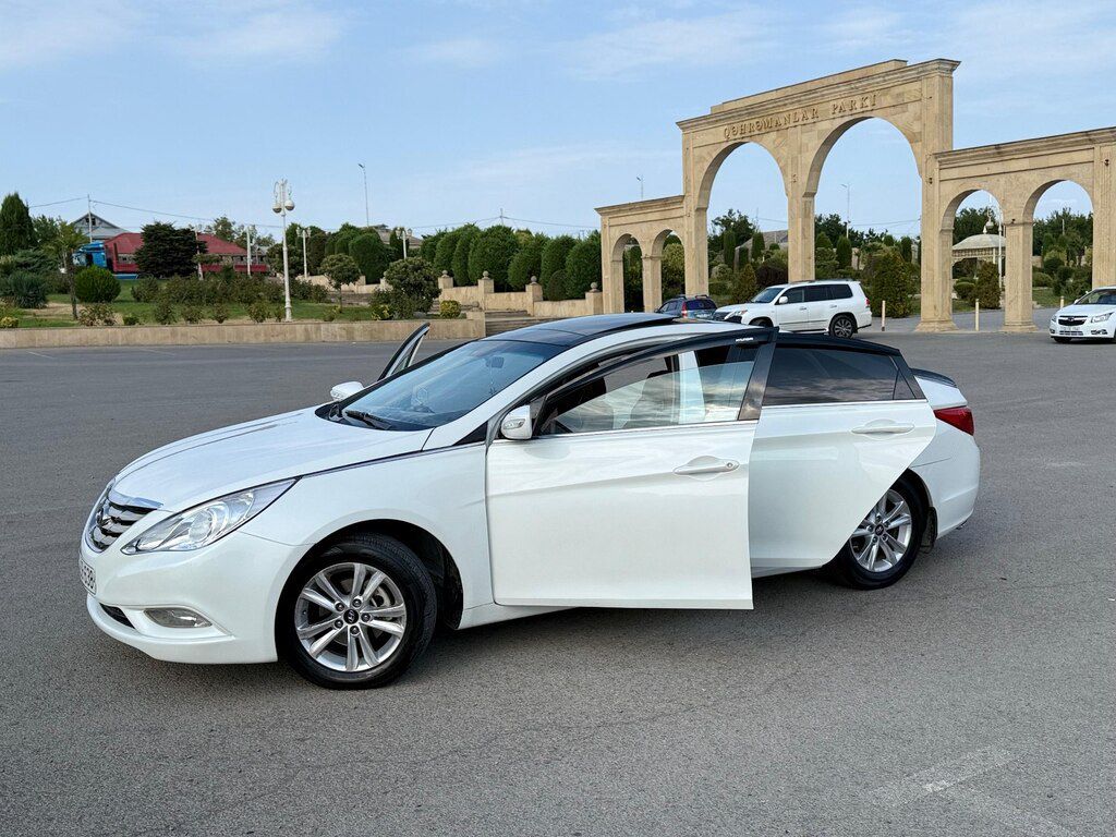 Hyundai Sonata, 2.4 L, 2010 il, 267 000 km — Avtomobillər, Bərdə (3)