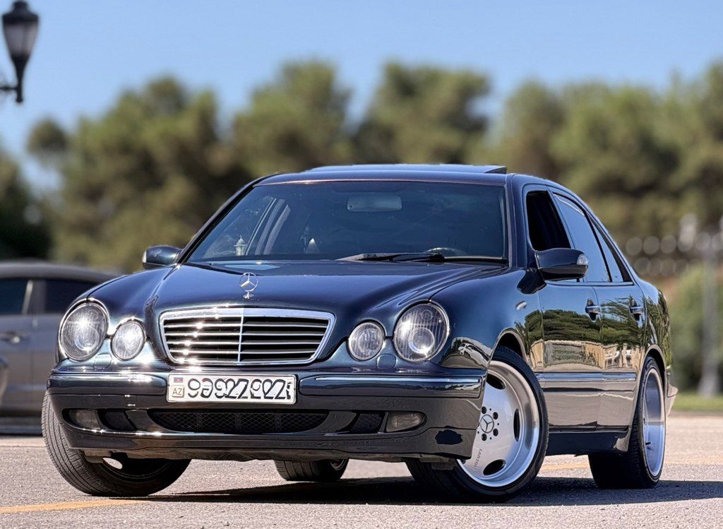 Mercedes E 320, 3.2 L, 2002 il, 278 000 km — Avtomobillər, Bakı (11)