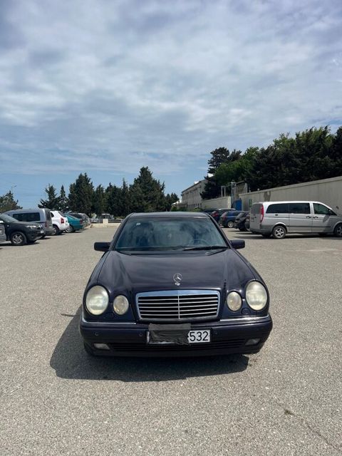 Mercedes E 230, 2.3 L, 1997 il, 447 380 km — Sumqayıt