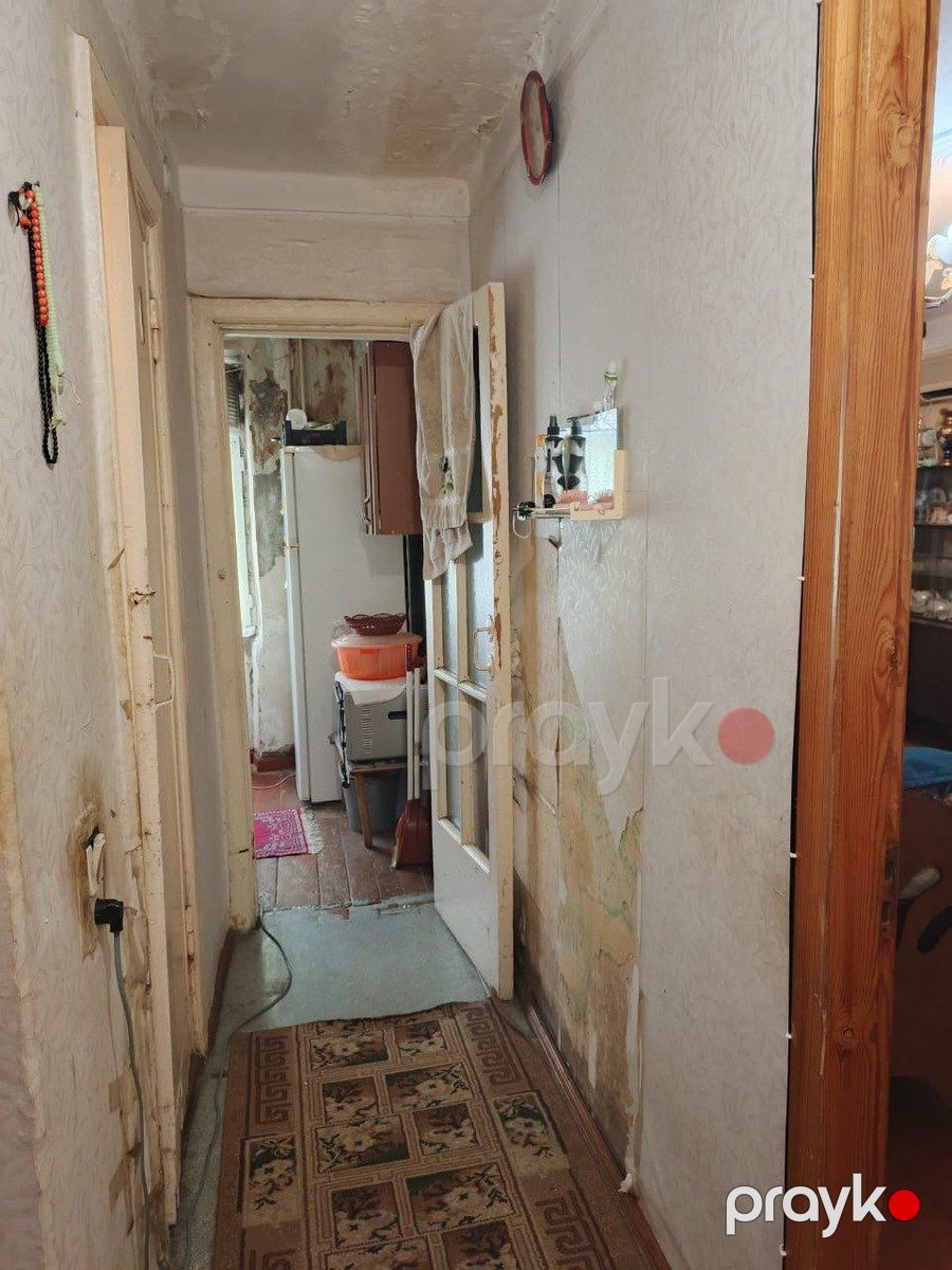 Satılır 2 otaqlı köhnə tikili 50 m² — Mənzil, Bakı (2)
