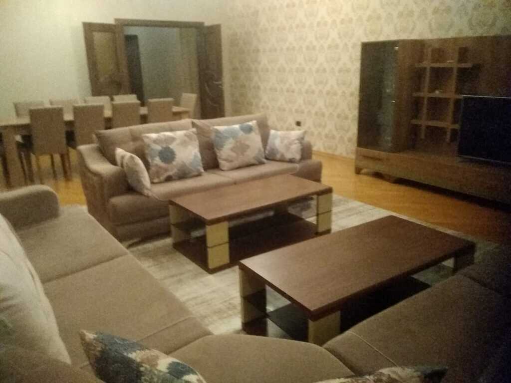 3-otaqlı yeni tikili kirayə verilir, 28 May m., 130 m² — Mənzil, Bakı (3)