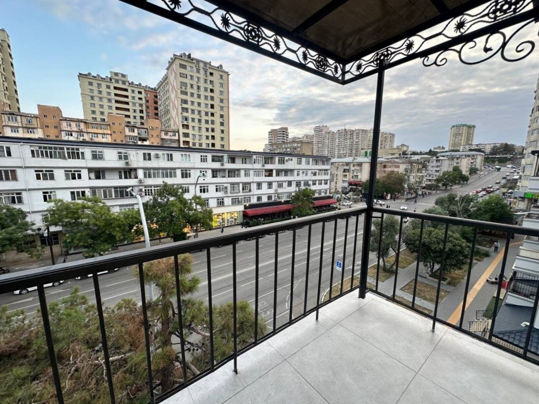 Satılır 2 otaqlı köhnə tikili 45 m² — Mənzil, Bakı (7)