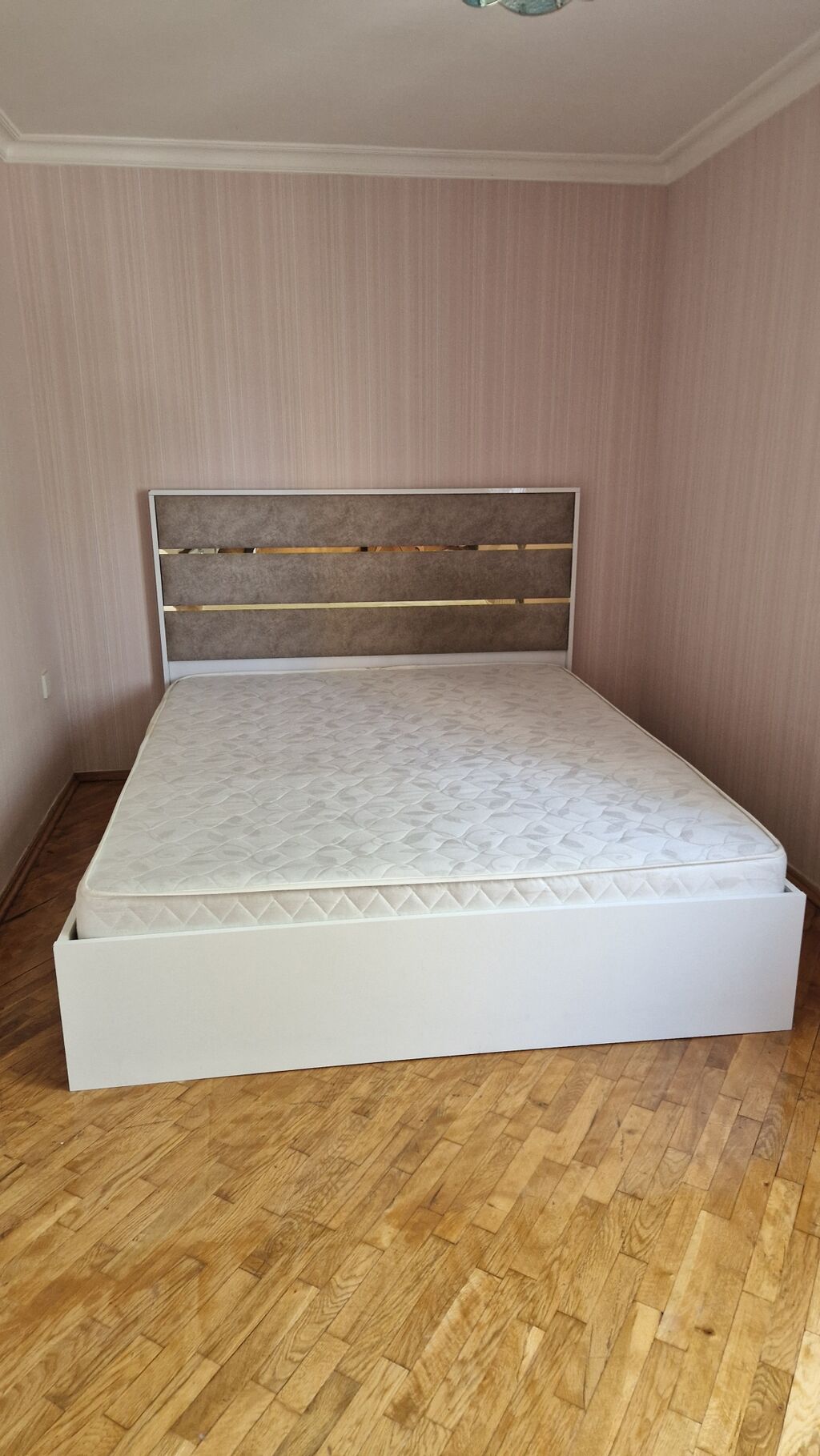 Mebel dəsti – ikinəfərlik çarpayı və matrass - Ölçü: təxmini 160x200 — Yataq otağı mobilya dəstləri, Bakı (3)
