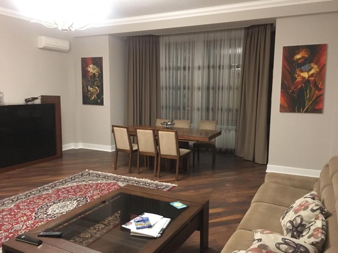 İcarəyə verilir 3 otaqlı yeni tikili 170 m² — Mənzil, Bakı (2)