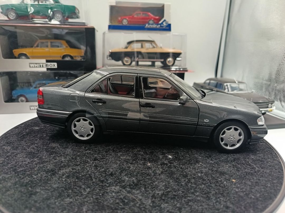 Mercedes W202 C-Class 1997 1/18 modeli — Kolleksiyalar, Bakı (8)