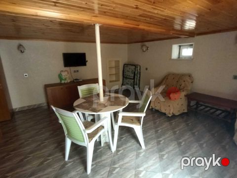 İcarəyə verilir 2 otaqlı həyət evi/bağ evi 45 m²