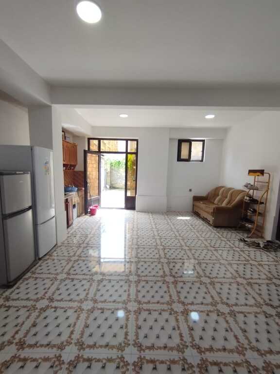 Satılır 6 otaqlı həyət evi/bağ evi 400 m² — Ev, villa, Bakı (5)