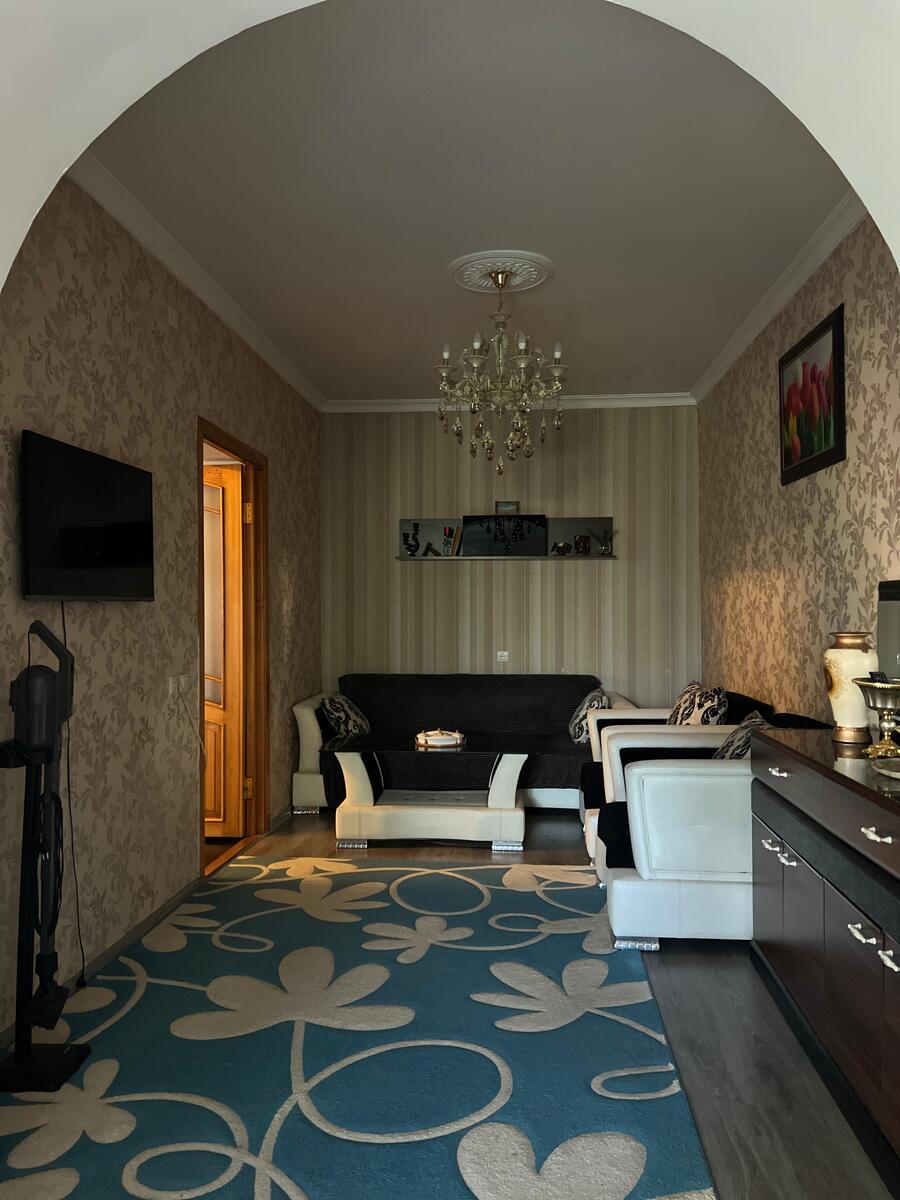 Satılır 4 otaqlı həyət evi/bağ evi 130 m² — Ev, villa, Bakı (5)