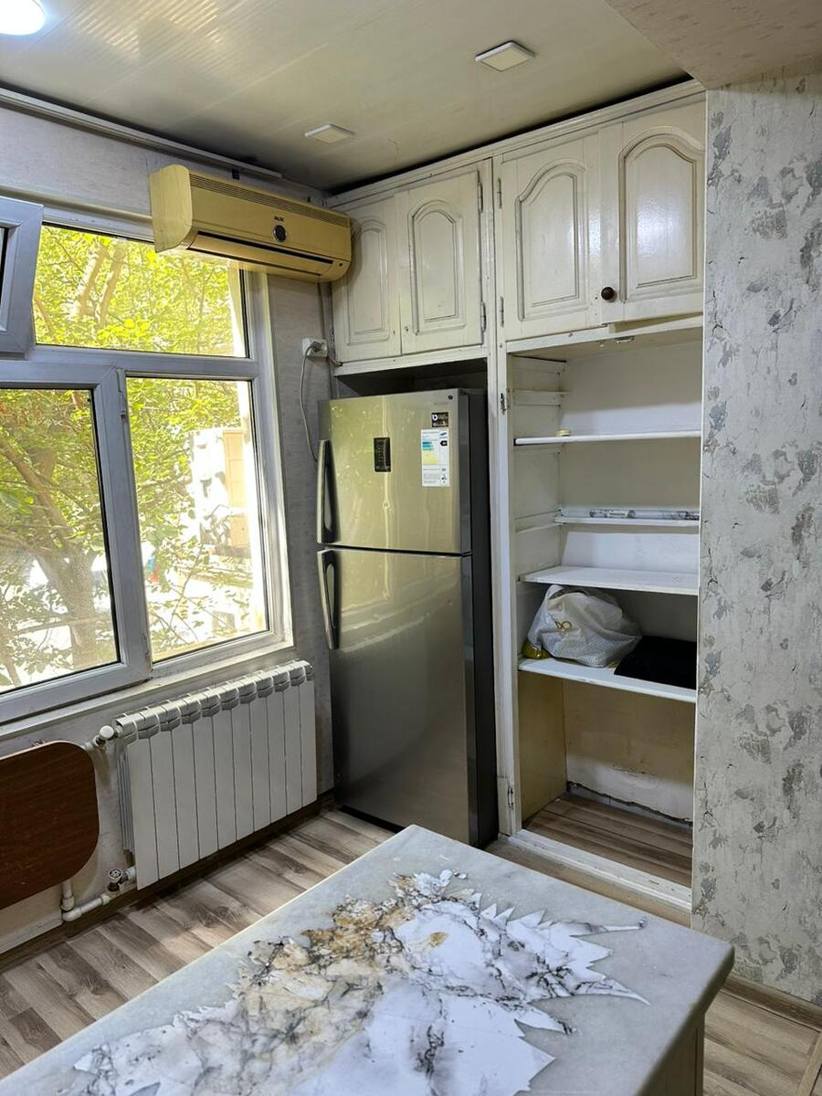 Satılır 2 otaqlı köhnə tikili 40 m² — Mənzil, Bakı (10)