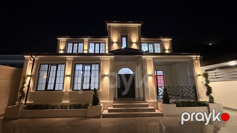 Satılır 5 otaqlı həyət evi/bağ evi 260 m²