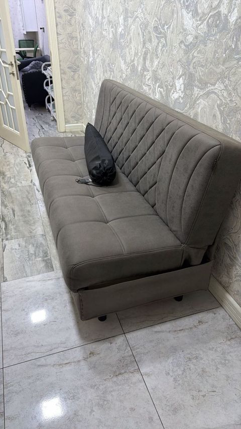 Divan, İşlənmiş, Açılmayan, Bazalı, Parça — Bakı