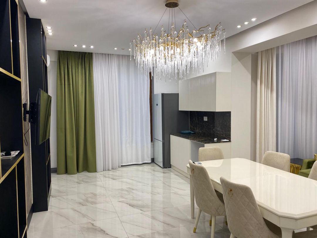 İcarəyə verilir 3 otaqlı yeni tikili 170 m² — Mənzil, Bakı (9)