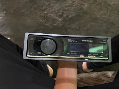Pioneer 7150 6 çıxış maqnitolası — Bakı