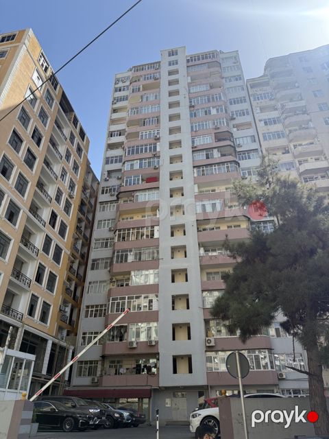 Satılır 2 otaqlı yeni tikili 117 m²