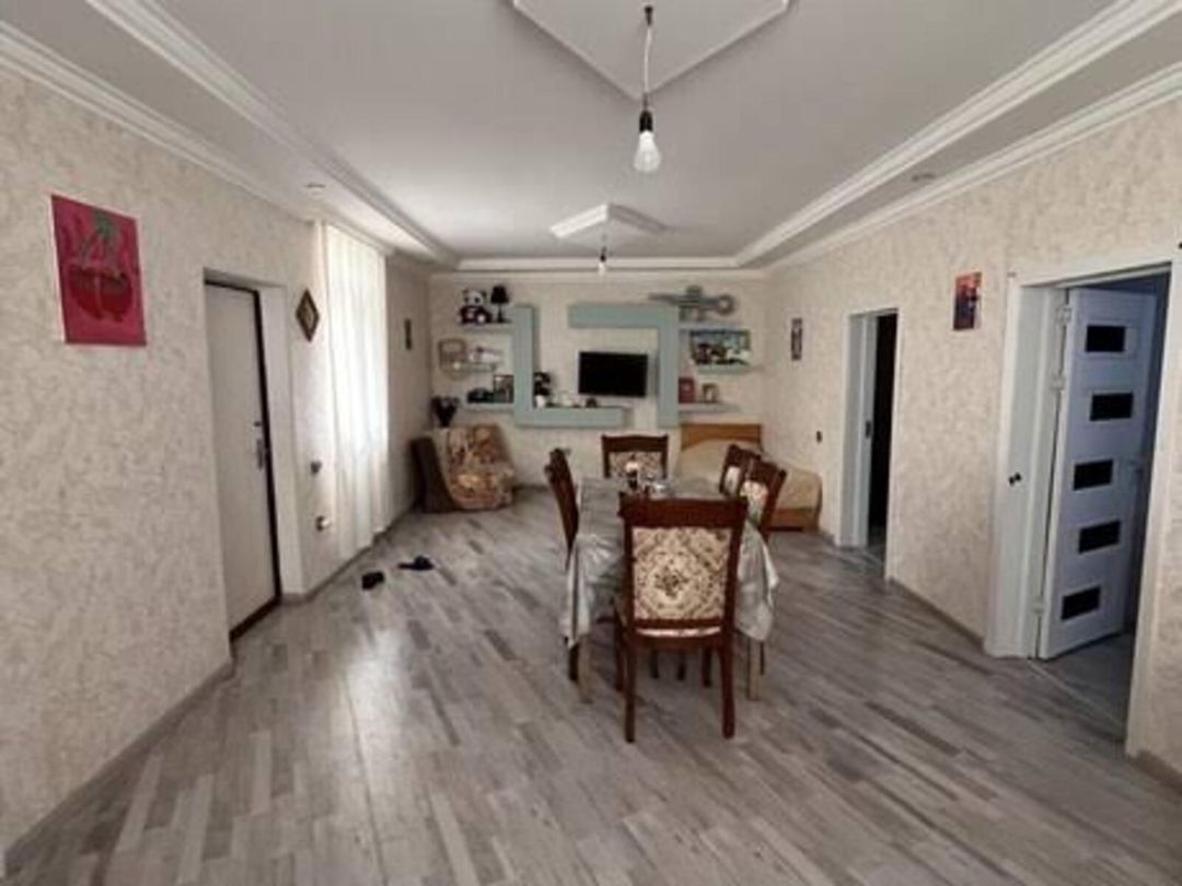 Həyət evi, Sahil qəs — Ev, villa, Bakı (3)