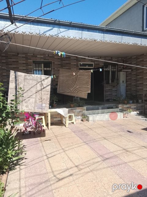 Həyət evi, Savalan qəs