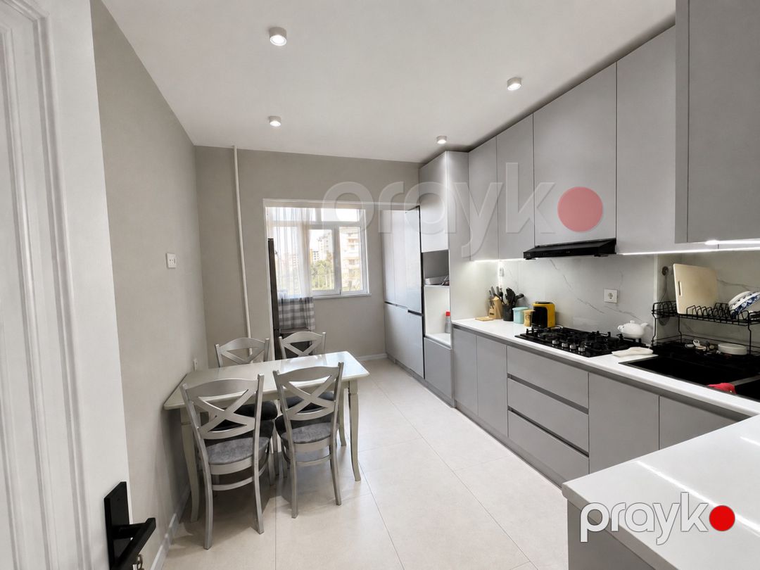 Satılır 2 otaqlı köhnə tikili 66 m² — Mənzil, Bakı (5)