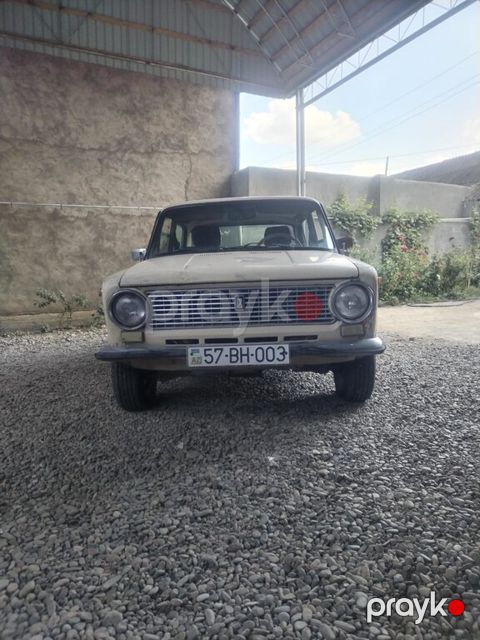 Lada (VAZ) 21011, 1.3 L, 1986 il, 150 000 km