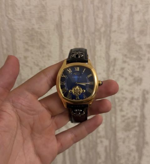 Cartier qol saatı — Qol saatları
