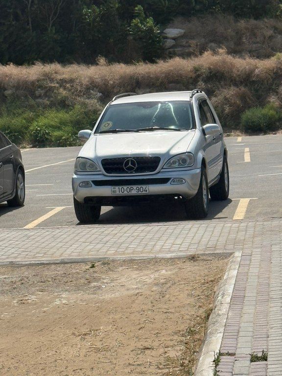 Mercedes ML 270, 2.7 L, 2003 il, 440 020 km — Avtomobillər, Gəncə (2)