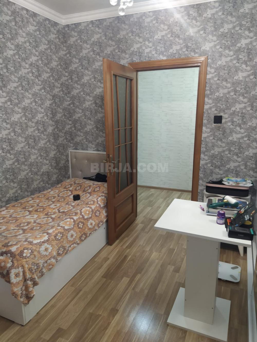 Satılır 4 otaqlı, Bakıxanov qəs — Ofis (9)
