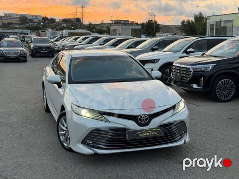 Toyota Camry, 2.5 L, 2018 il, 195 000 km
