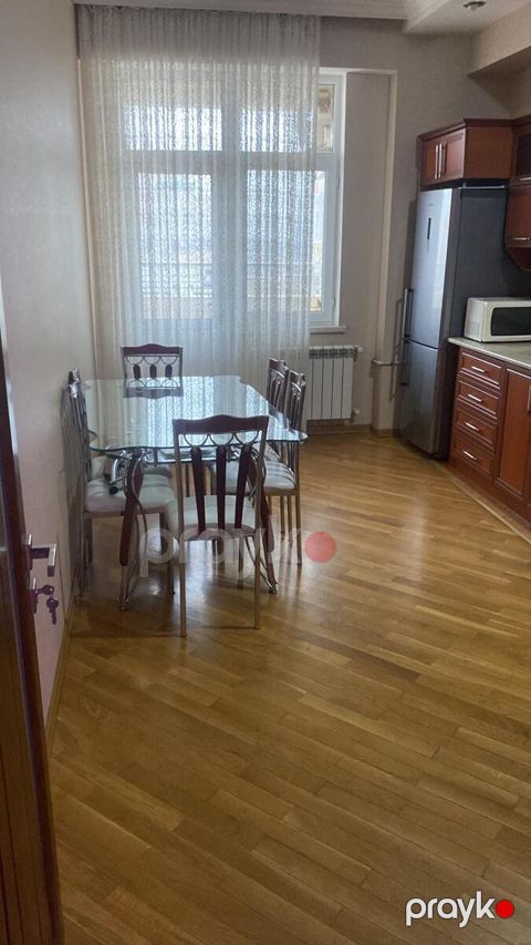 İcarəyə verilir 2 otaqlı yeni tikili 105 m²