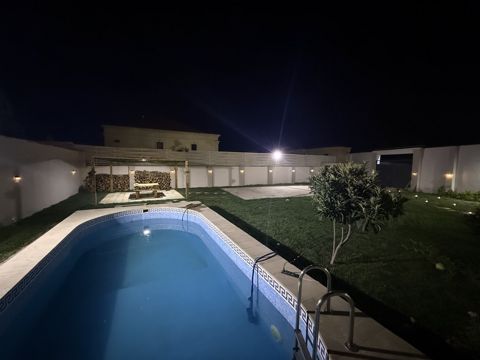İcarəyə verilir 4 otaqlı həyət evi/bağ evi 240 m² — Bakı
