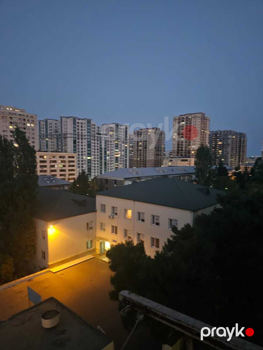 Satılır 2 otaqlı köhnə tikili 55 m² — Mənzil, Bakı (2)