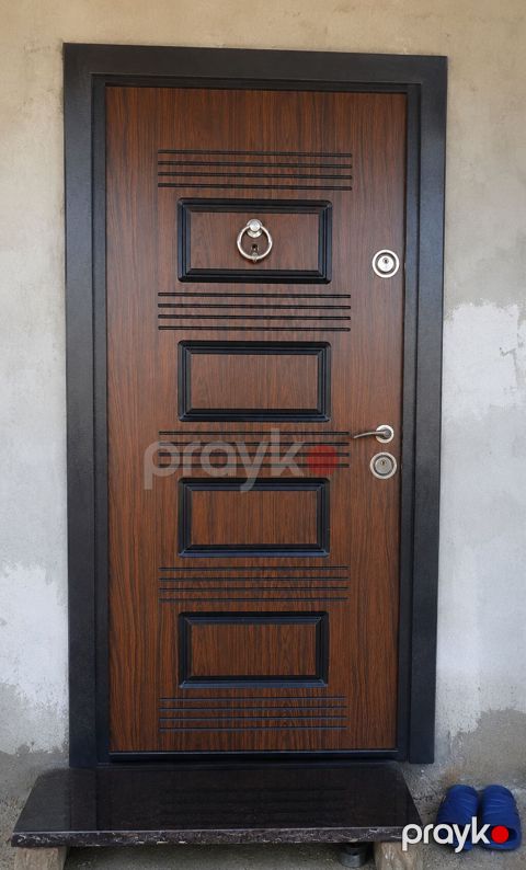 Dəmir giriş qapısı – taxta naxışlı panel - Material: Polad — Bakı