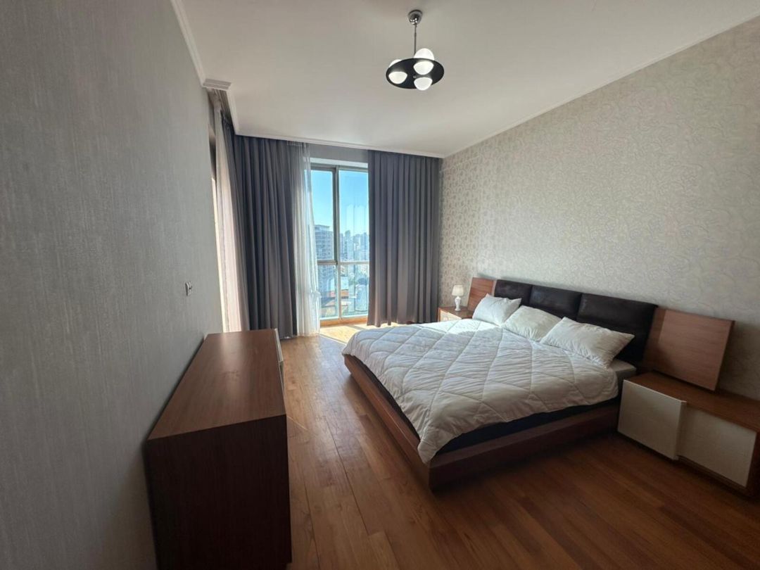 İcarəyə verilir 4 otaqlı yeni tikili 210 m² — Mənzil, Bakı (8)