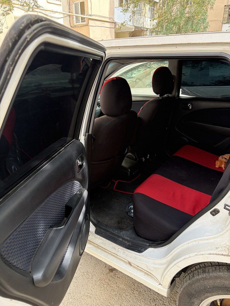 Mitsubishi Airtrek, 2.0 L, 2003 il, 322 332 km — Avtomobillər, Bakı (4)