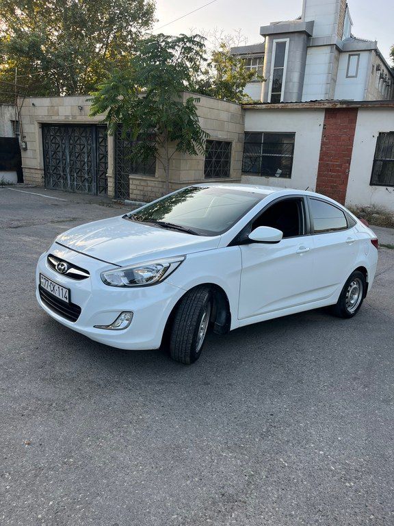 Hyundai Accent, 1.6 L, 2014 il, 199 509 km — Avtomobillər, Bakı (2)