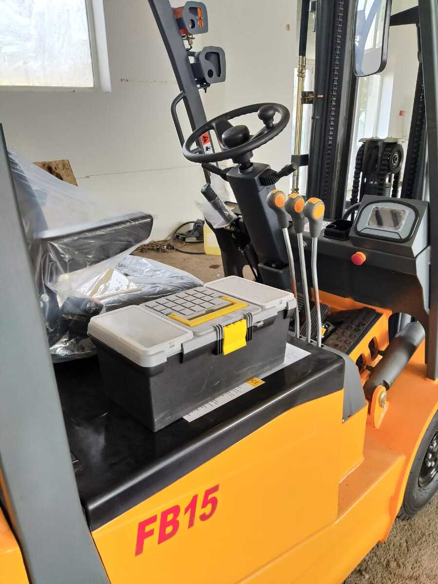 Elektrokar Hochkraft FBB15 — İnşaat texnikası, Bakı (4)