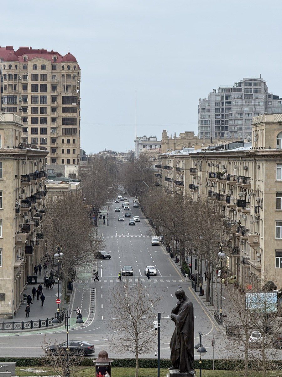 Satılır 4 otaqlı köhnə tikili 120 m² — Mənzil, Bakı (5)