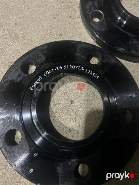 BMW spacer