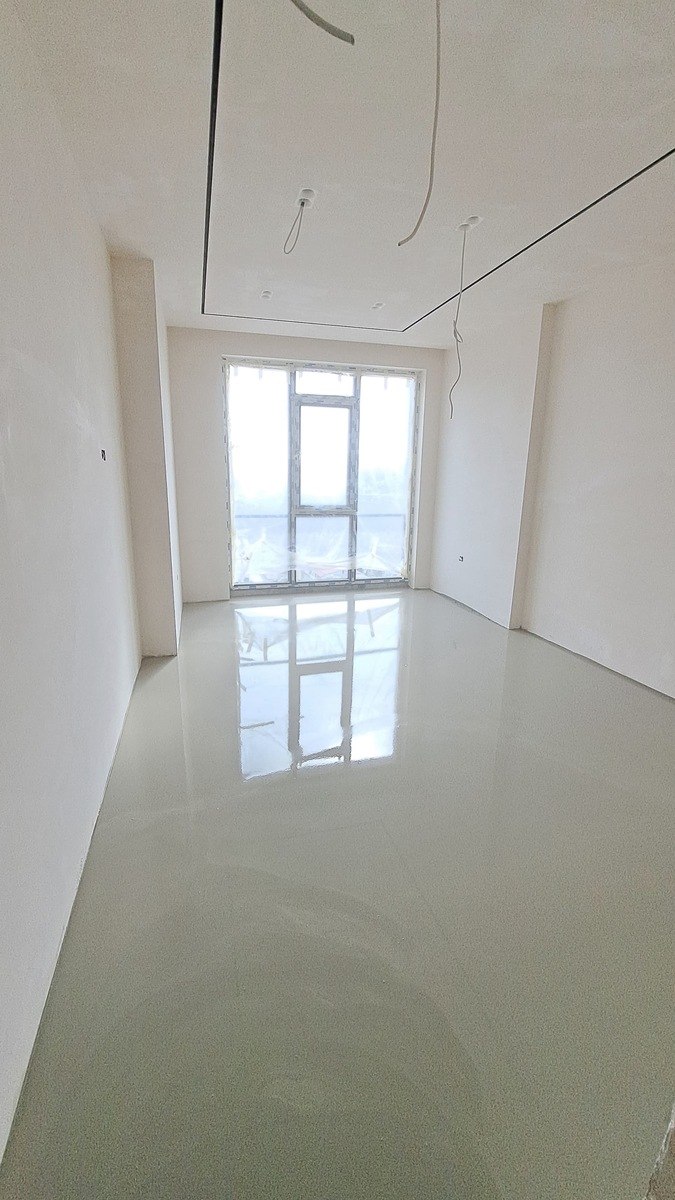 Şap özüyayılan parket — Rənglər və vernik, Bakı (8)