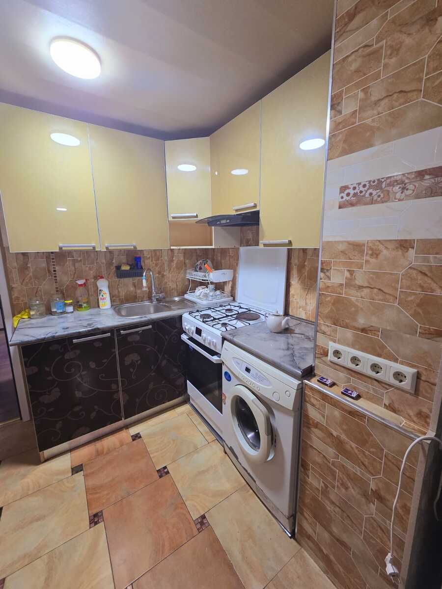 İcarəyə verilir 4 otaqlı köhnə tikili 75 m² — Mənzil, Bakı (11)