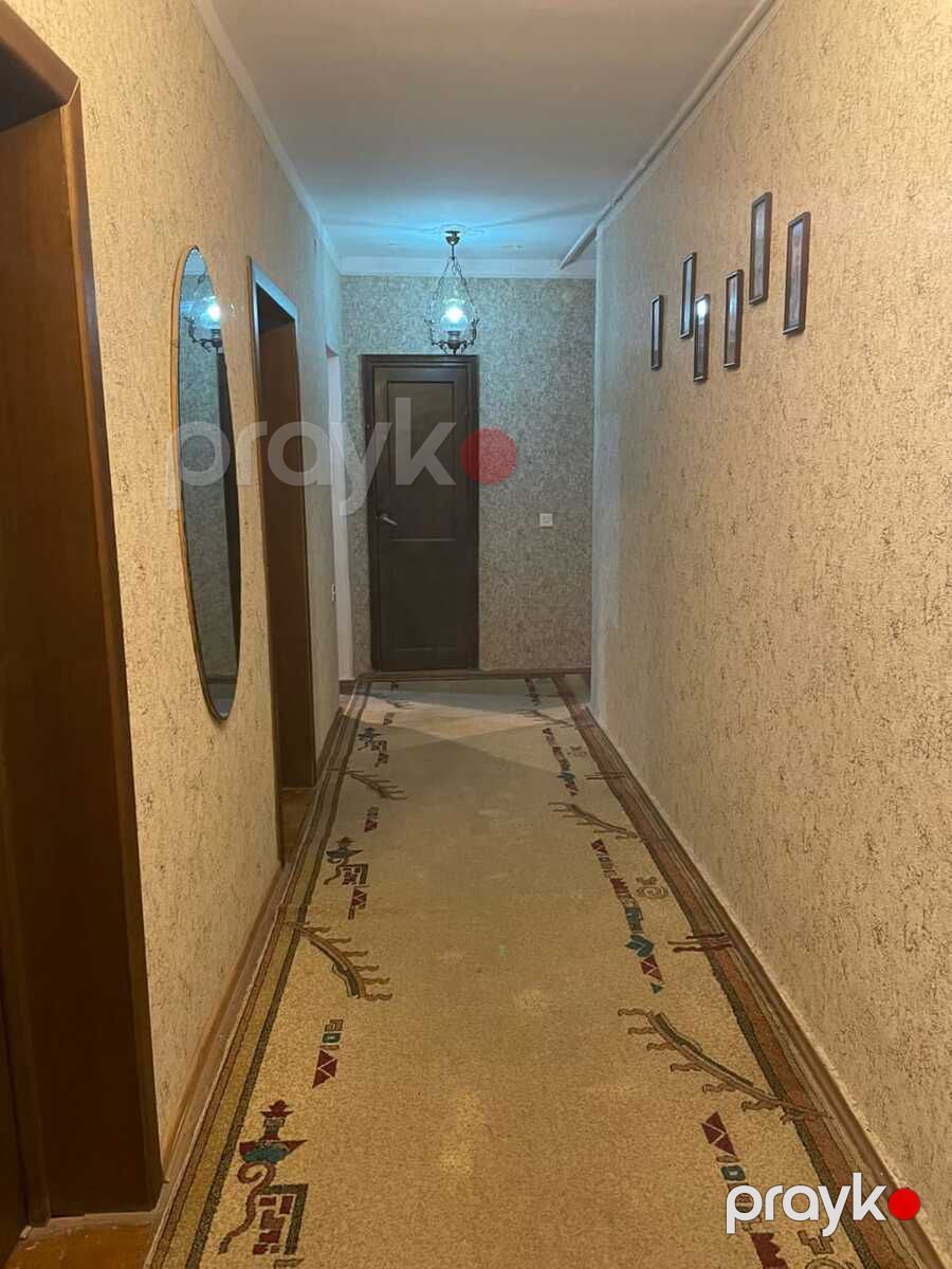 Satılır 4 otaqlı köhnə tikili 100 m² — Mənzil, Bakı (8)