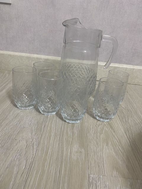 Şüşə sürahı və stəkan dəsti - Dəst tərkibi: 1 ədəd sürahı + 6 ədəd — Digah