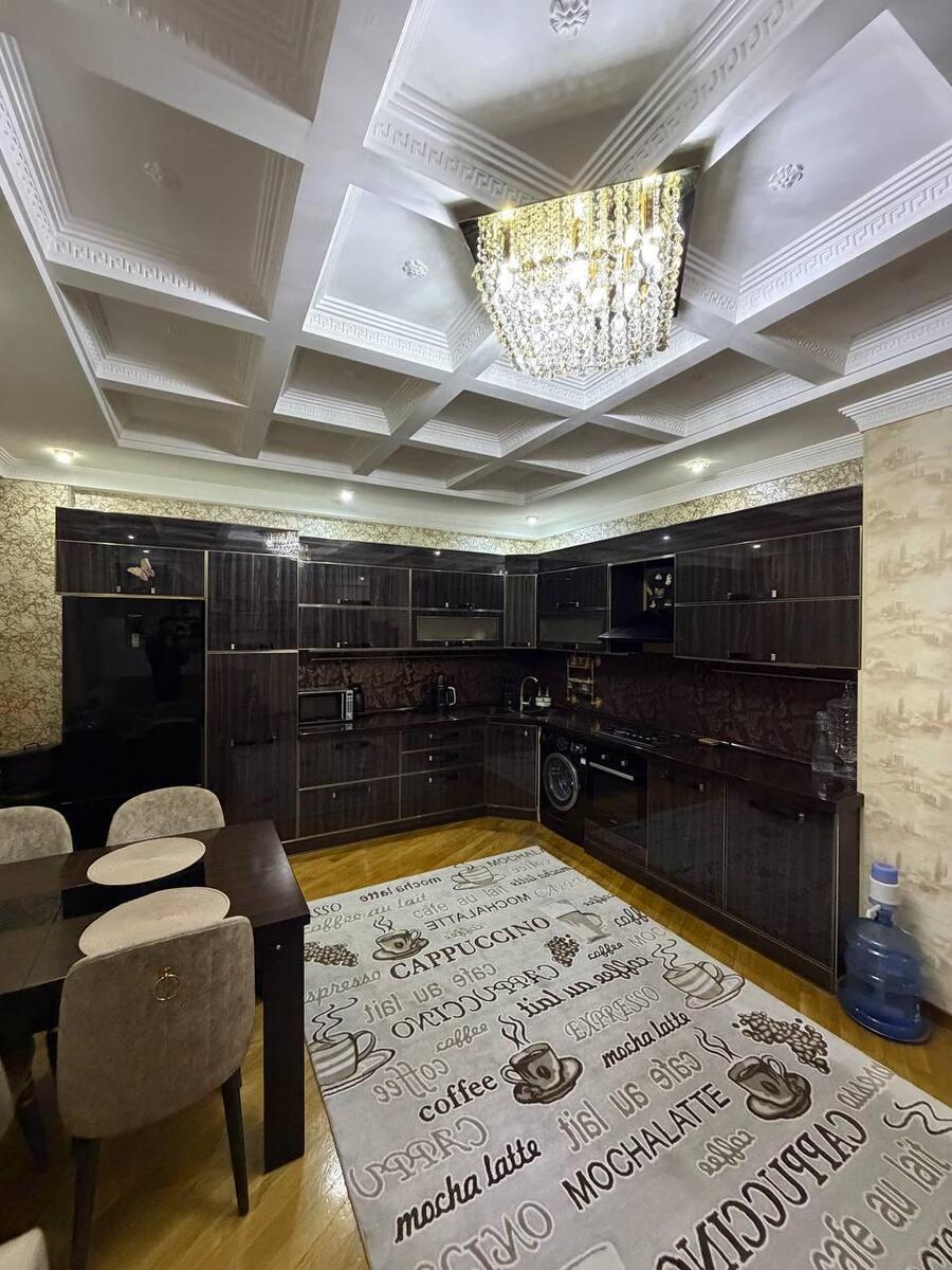 Satılır 4 otaqlı yeni tikili 214 m² — Mənzil, Bakı (10)