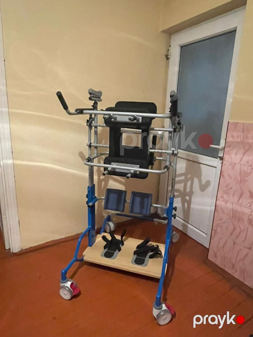Yetkinlər üçün terapevtik dikləşdirici (standing frame) - Məqsəd — Kürəklər və yürüyüş aparatları, Digah (2)