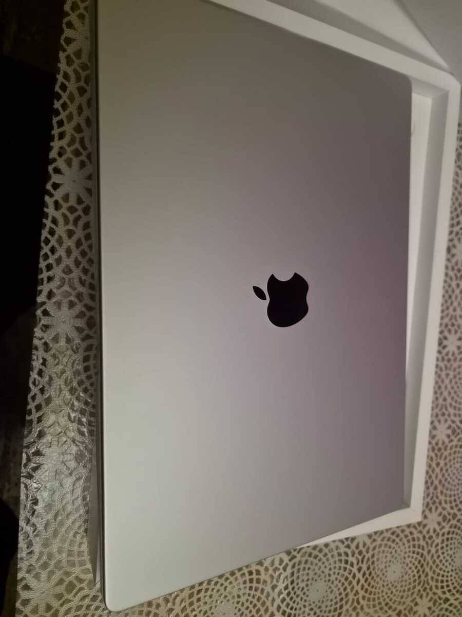 MacBook Pro 16 inch M1 Max 32/ 1TB — Noutbuklar, Bakı (3)