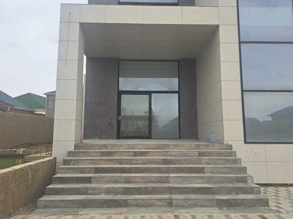 Satılır 7 otaqlı həyət evi/bağ evi 250 m² — Ev, villa, Bakı (3)